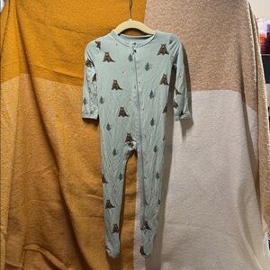 KyteBaby Zippered footie in Trail 12-18 months